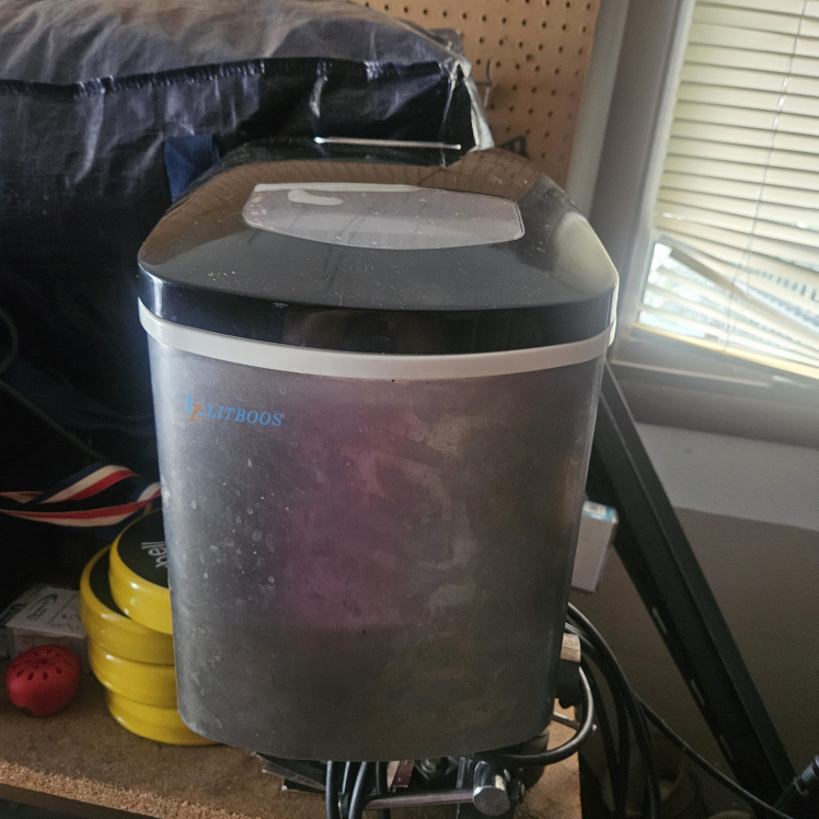 LITBOOS Portable Ice Maker