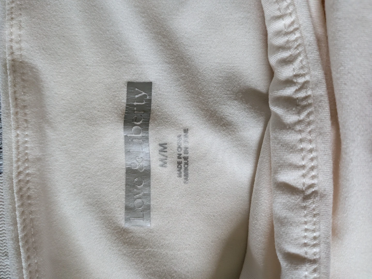 Two pairs of leggings, size Medium - photo 4