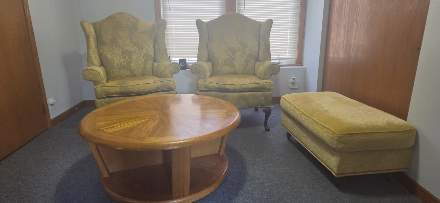 Two Vintage Wingback Chairs and Ottoman - photo 3