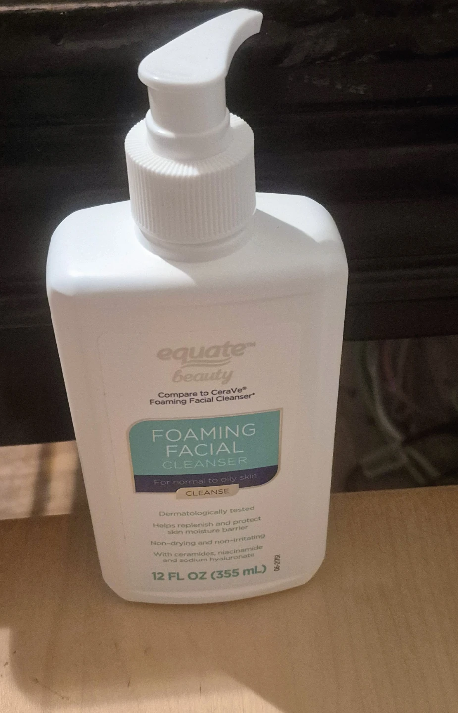 BNIB)Equate Beauty Foaming Facial Cleanser 355 mL
