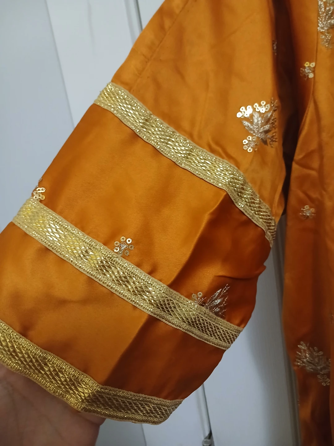 CLOSET DECLUTTER- BRAND NEW- Orange Silk A-line shirt - photo 3