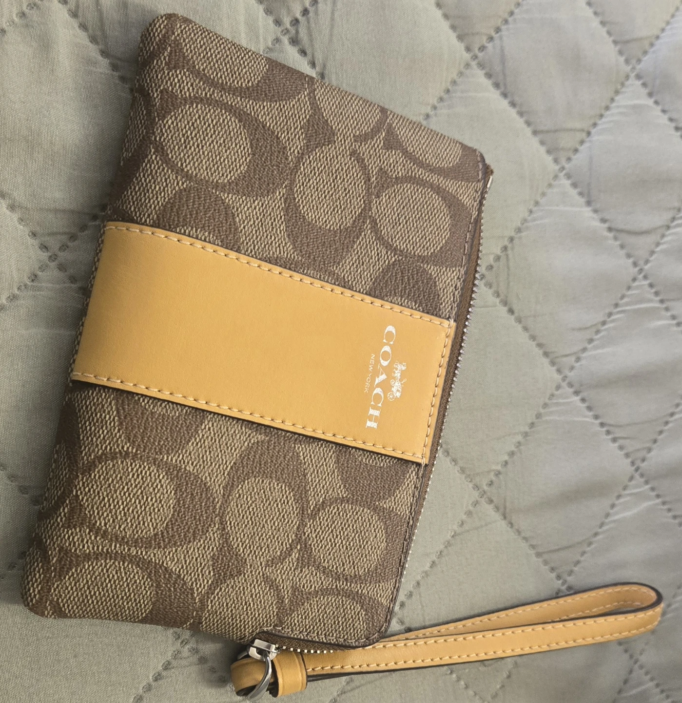 Coach Signature Canvas Wristlet - photo 2