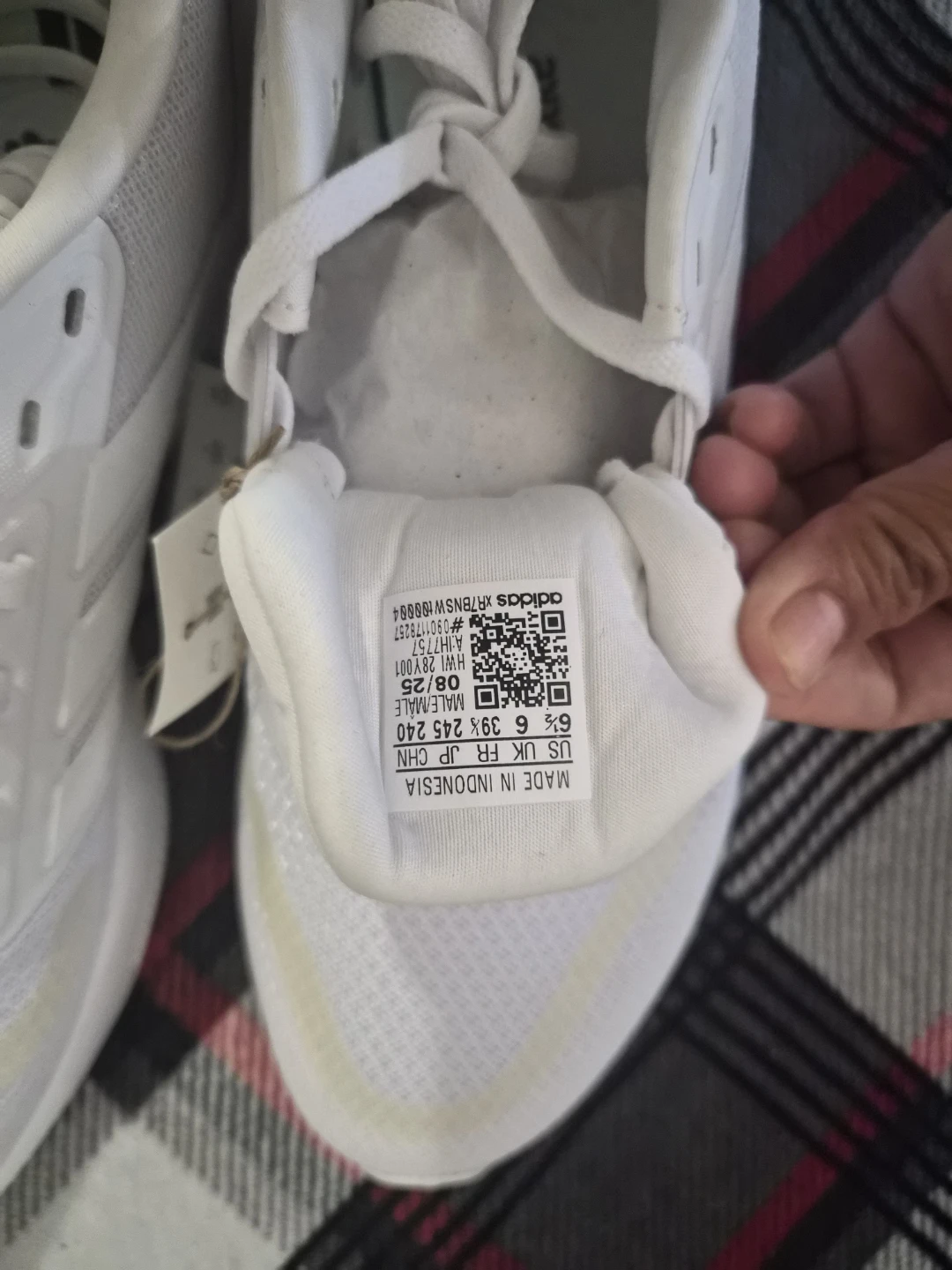 Adidas Runfalcon 5 Shoes - White, Size 6.5 US - photo 4