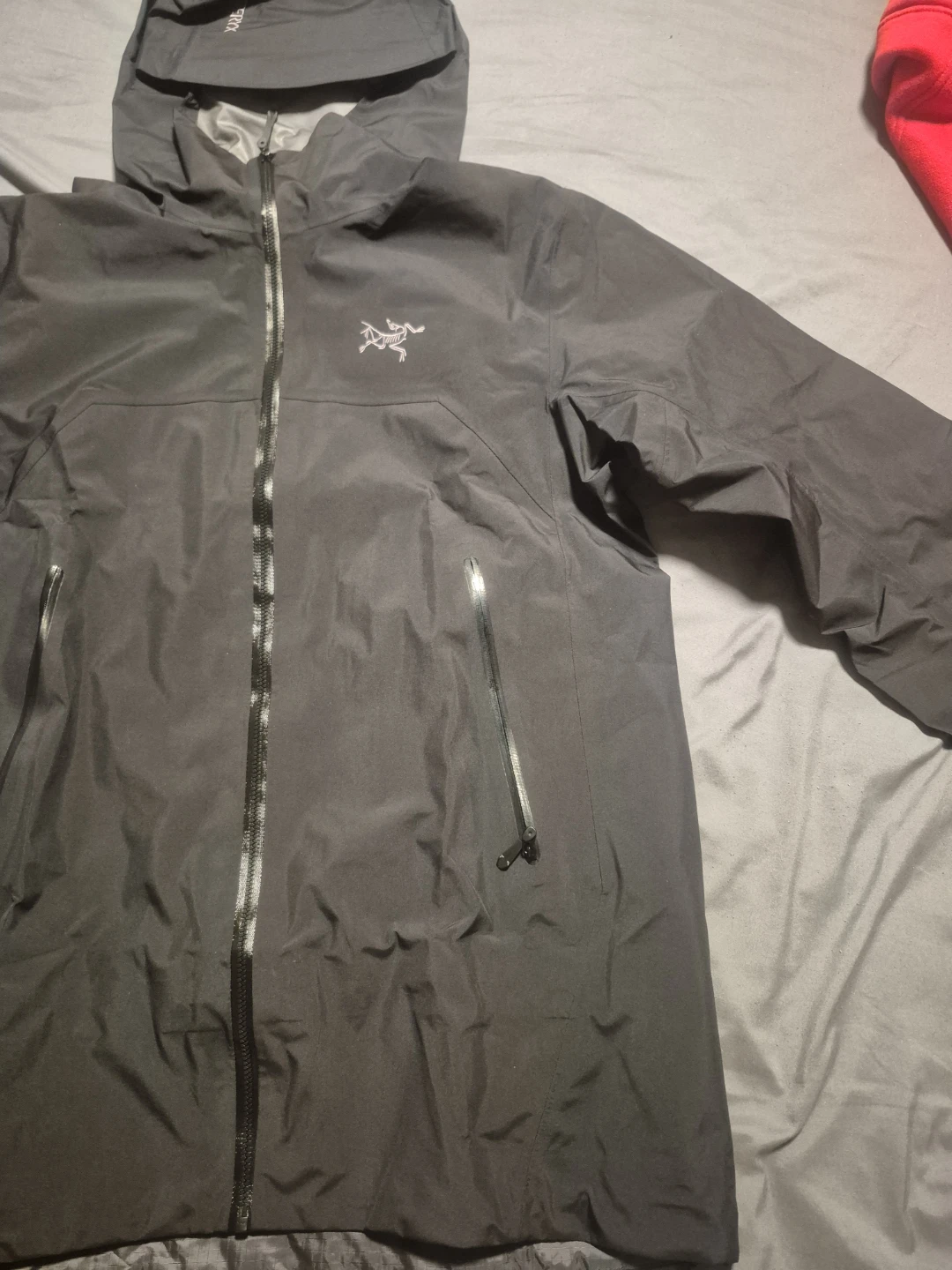 Arc'teryx Men's Jacket - Large - photo 3