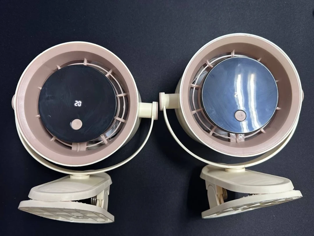 2 Portable Clip On Fans