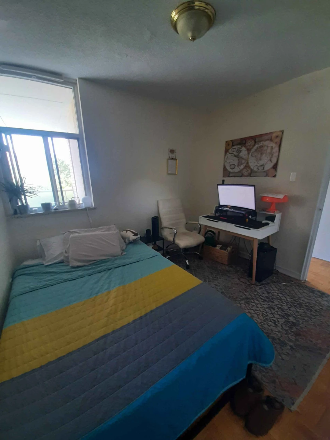 Bedroom for rent - photo 2