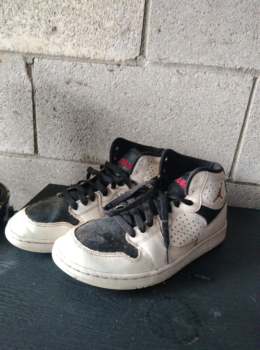 Nike Jordan Jumpman Basketball Shoes - photo 5