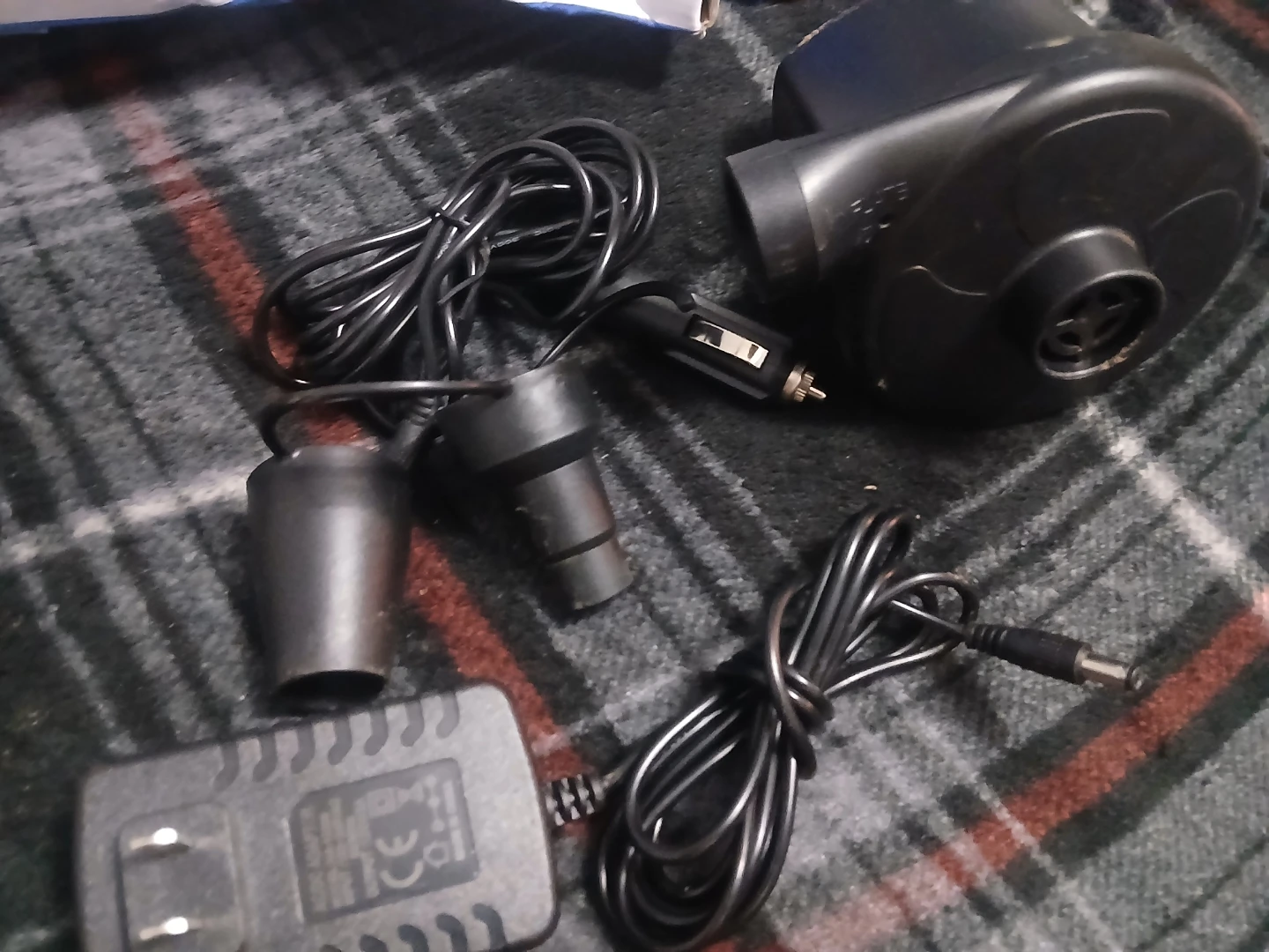 Electric Air Pump Model 8211 - photo 3