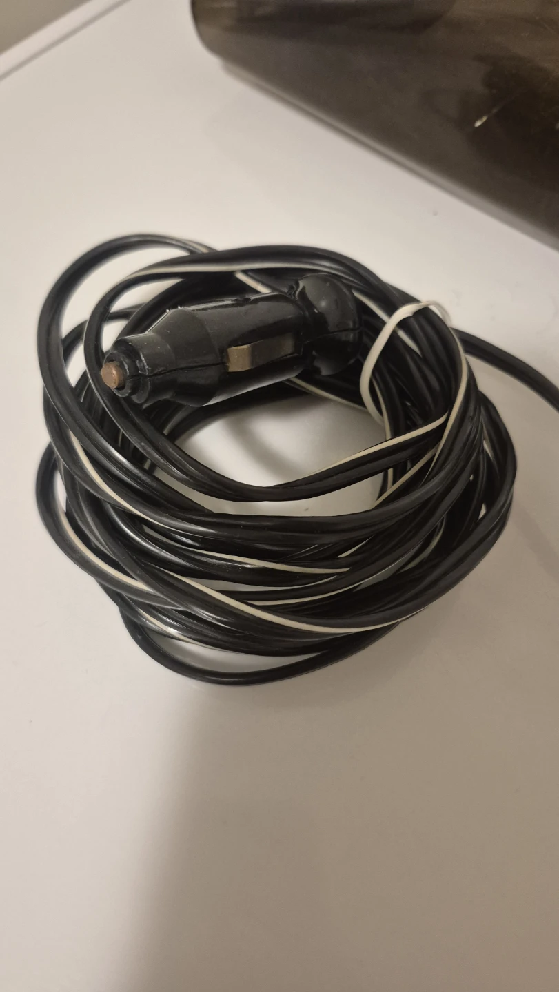 12V Vehicle Handheld Vacuum - photo 2
