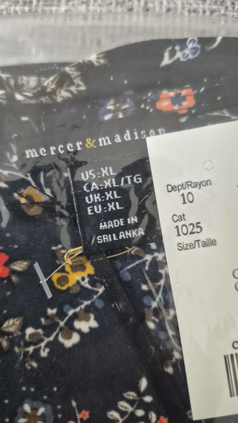 Mercer & Madison Floral Sleeveless Dress - photo 4