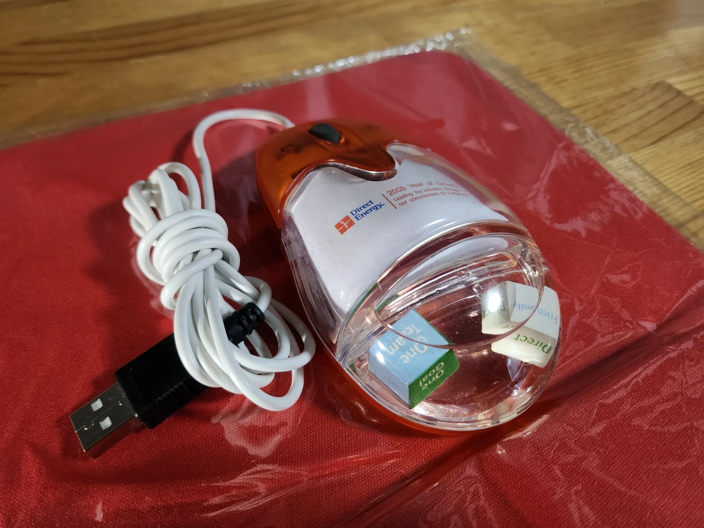 Aqua Liquid Motion Wired USB Mouse with Mousepad 🏈 - photo 2