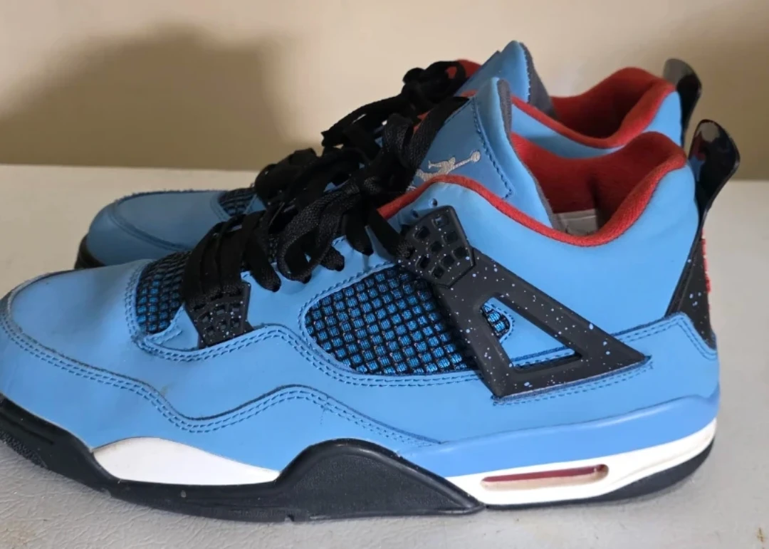 Nike Air Jordan 4 Retro Travis Scott Cactus Jack - photo 2