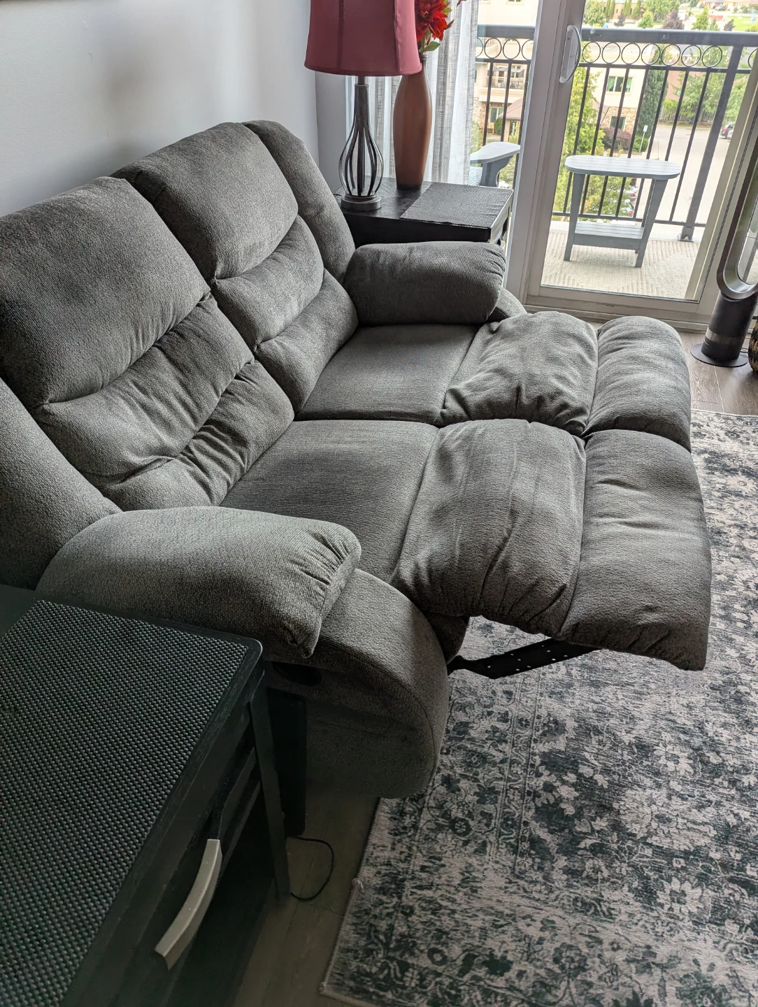 Reclining loveseat - photo 2