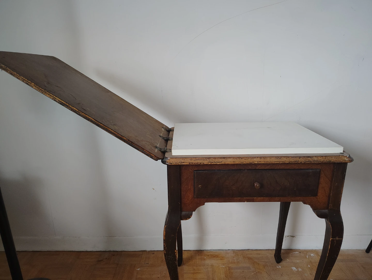 Vintage Wooden Sewing Machine Table - photo 2