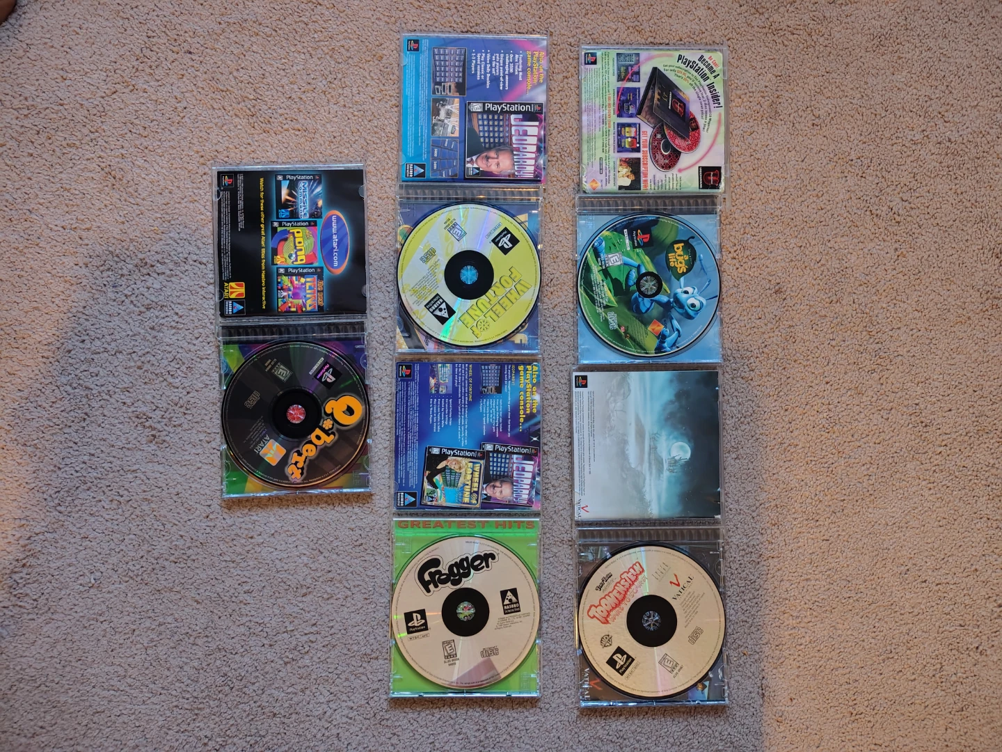 Sony PlayStation 1 Console Bundle with Games and Controllers - photo 3