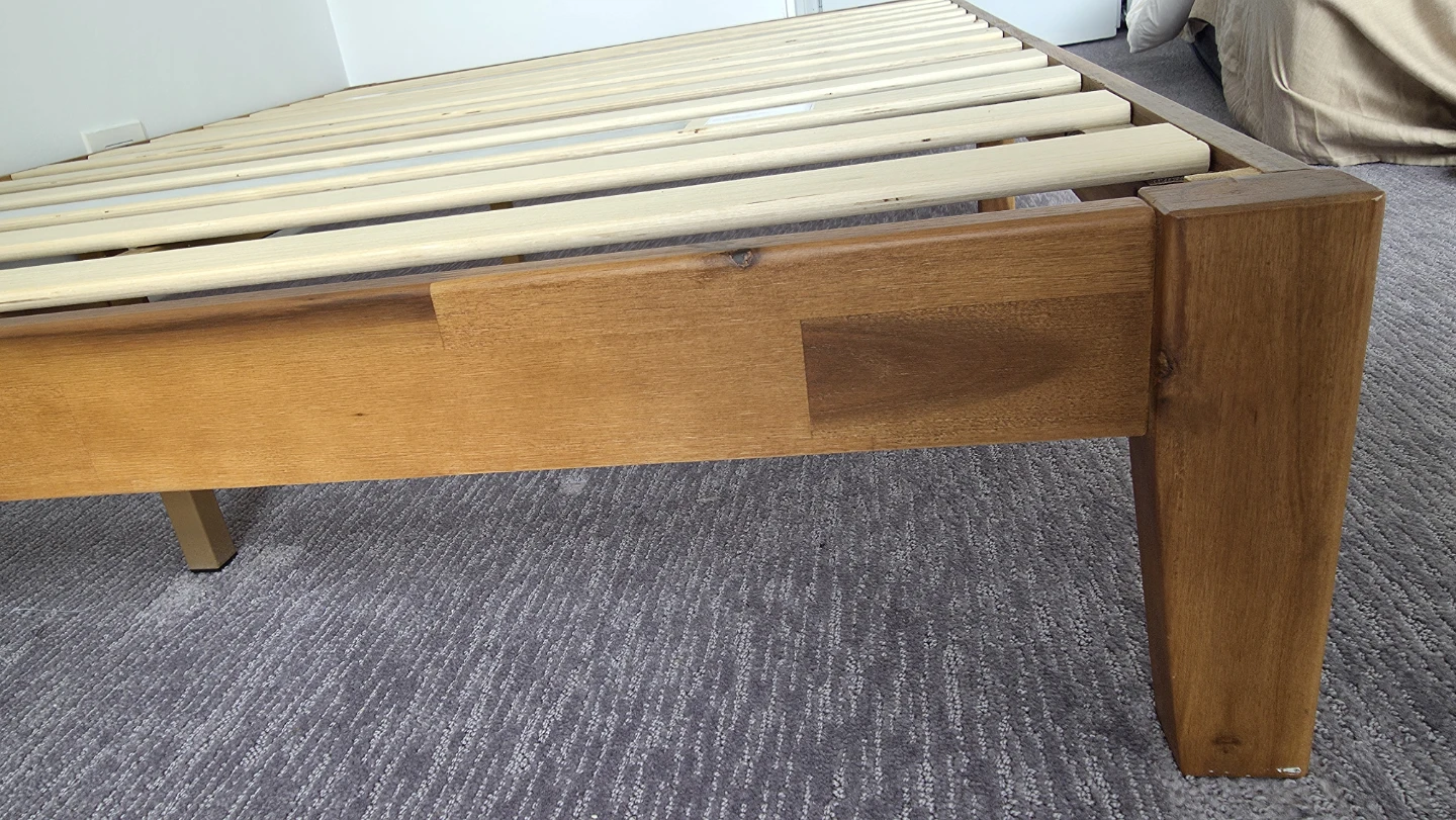 Wood bed Frame - photo 3