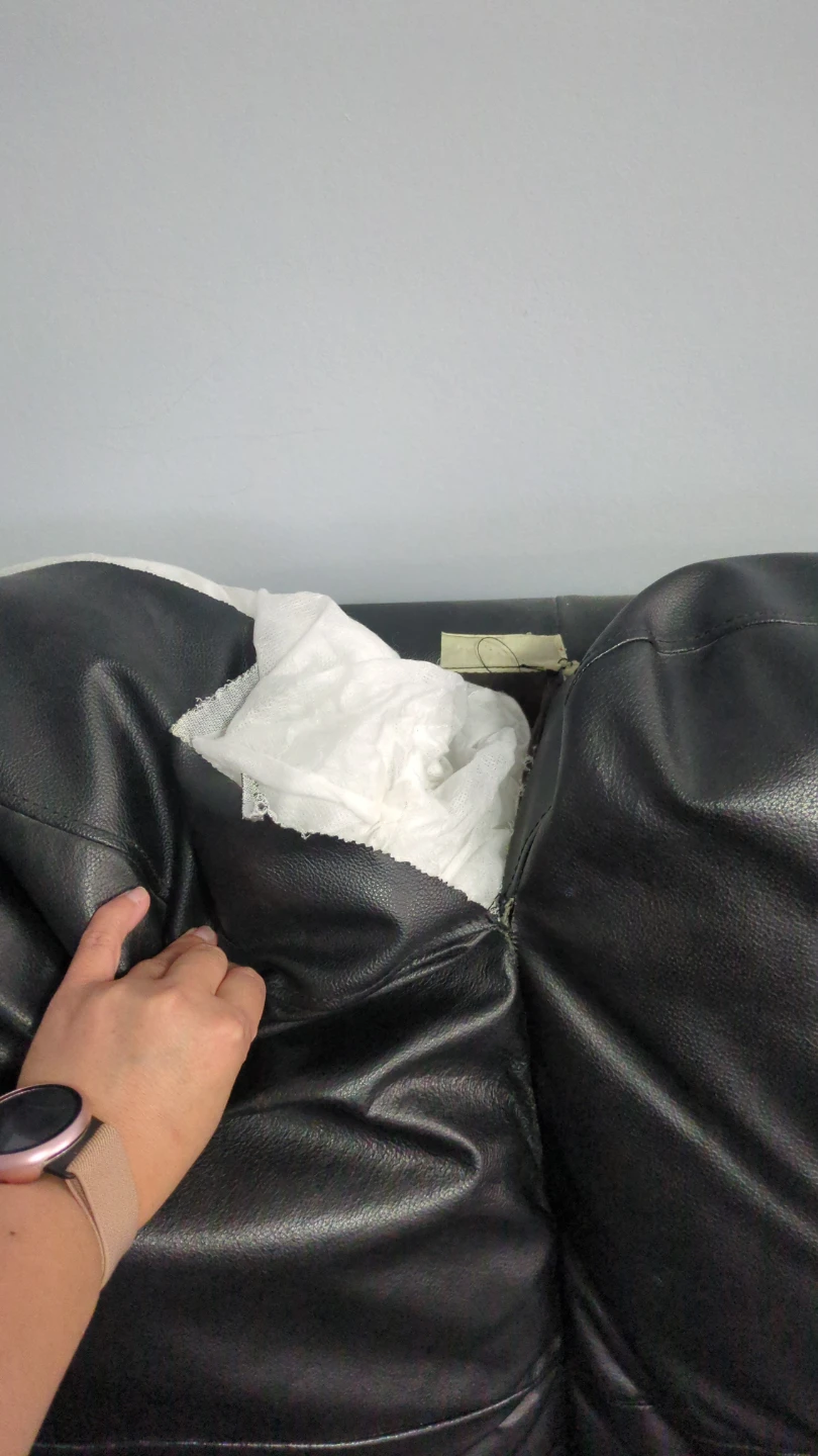 Black Leather Sofa - photo 3