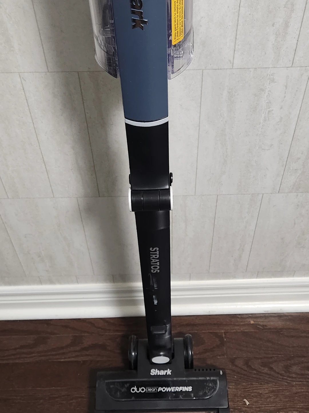 Shark Stratos Cordless Vacuum - photo 3