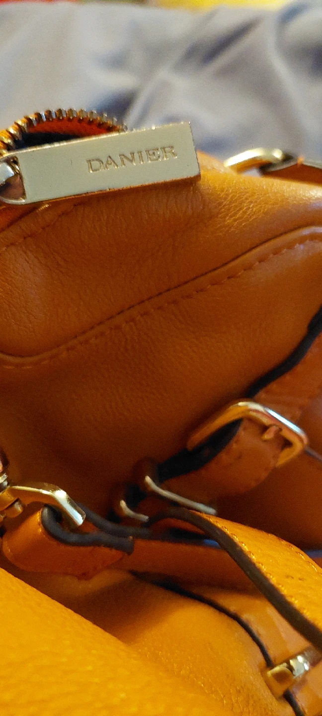 Danier Orange Leather Handbag - photo 3