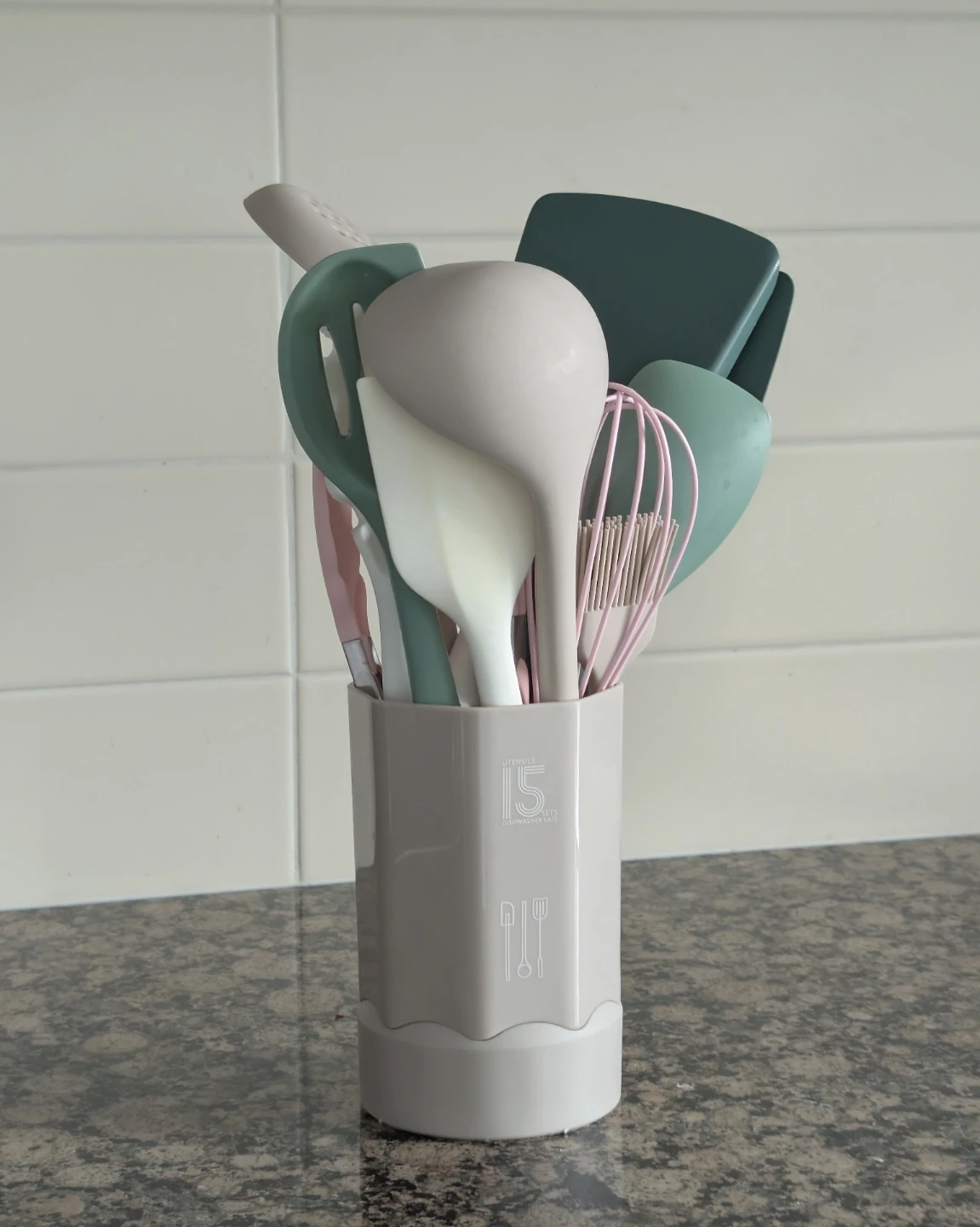 15 Piece Silicone Kitchen Utensil Set - 446° F Heat resistant