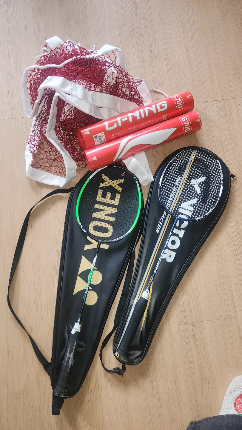 Yonex Voltric 7 DG and Head Helix Rackets combo