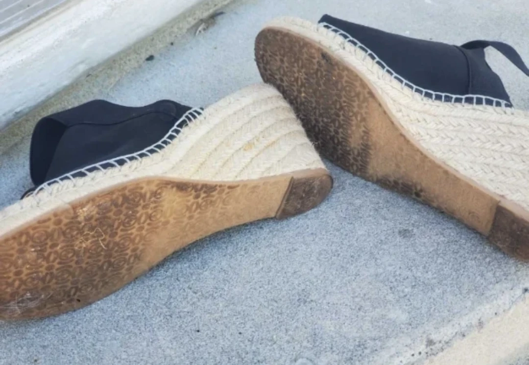 Adrienne Vittadini Black Espadrille Wedges 7.5 - photo 5