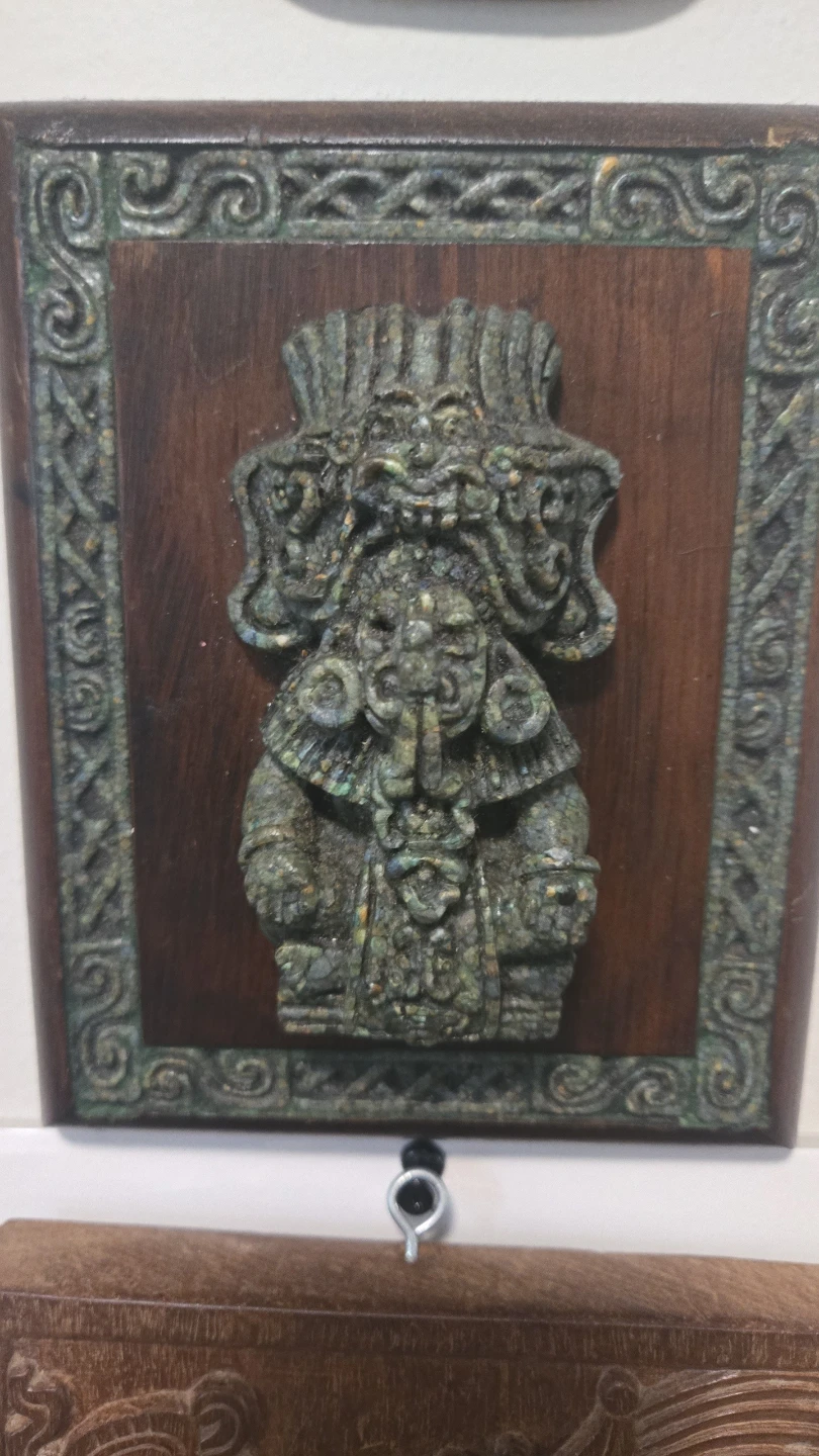 Industrias Creativas Zarebski Wall Plaque