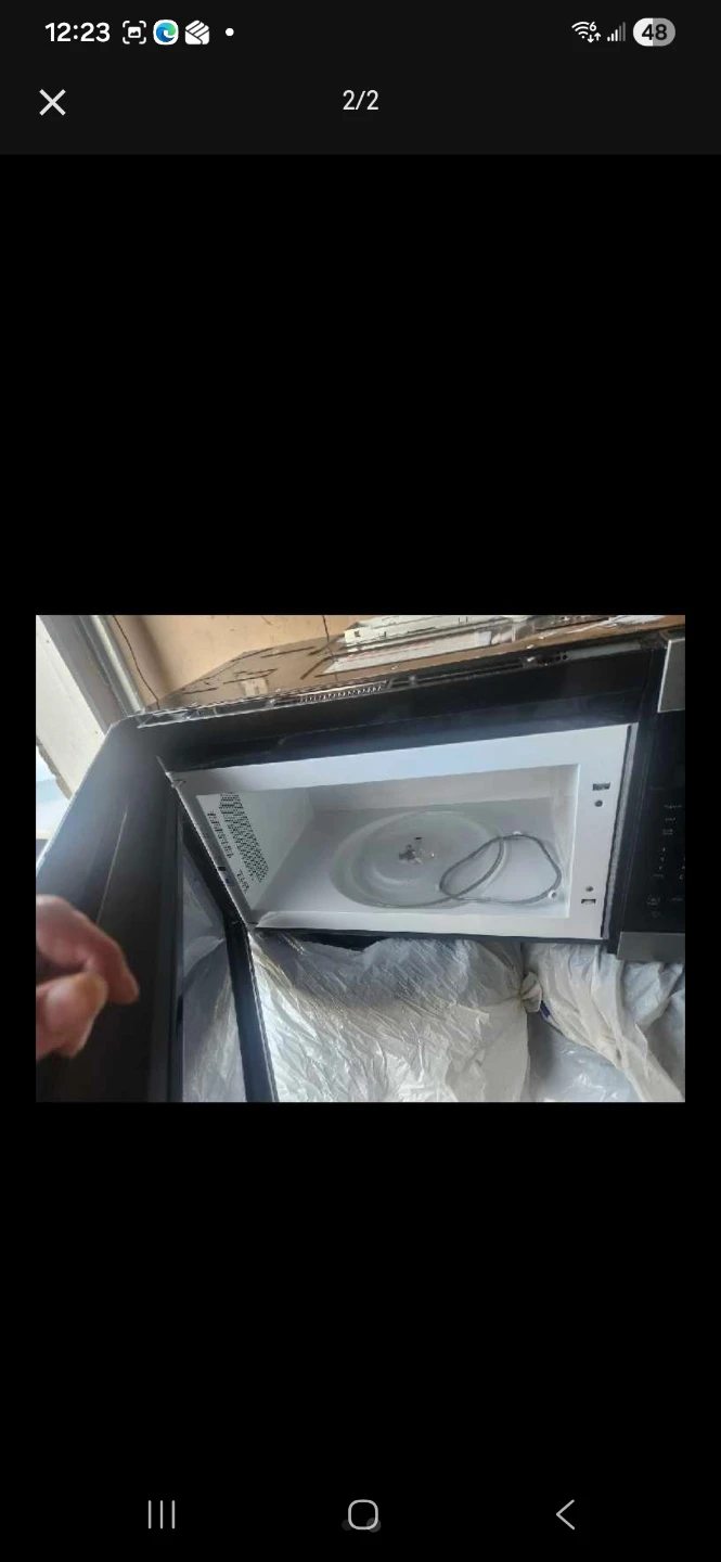 Whirlpool Over-the-Range Microwave - photo 2