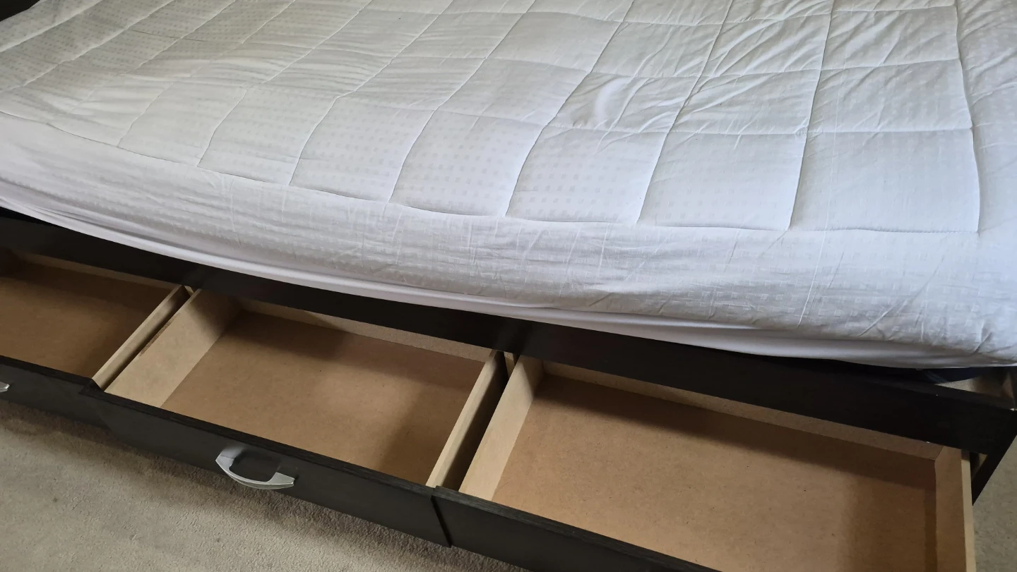 Queen size Bed Frame with lot of Storage - photo 2