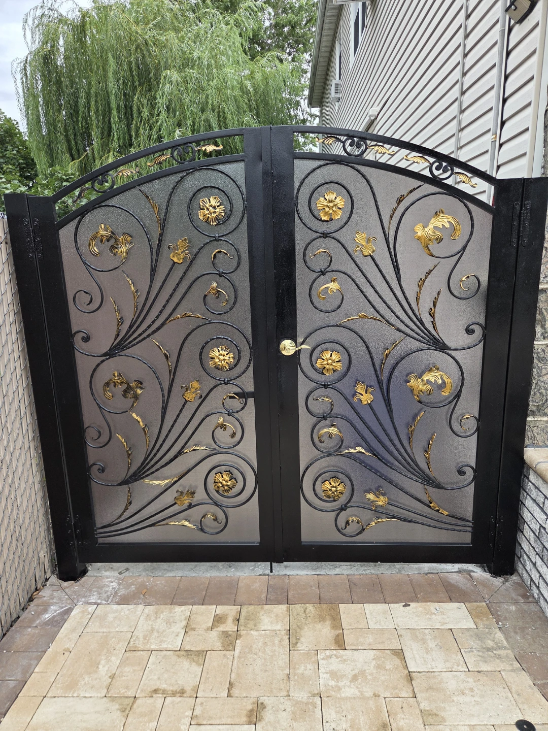 Custom made ironworks text for free estimates - photo 4