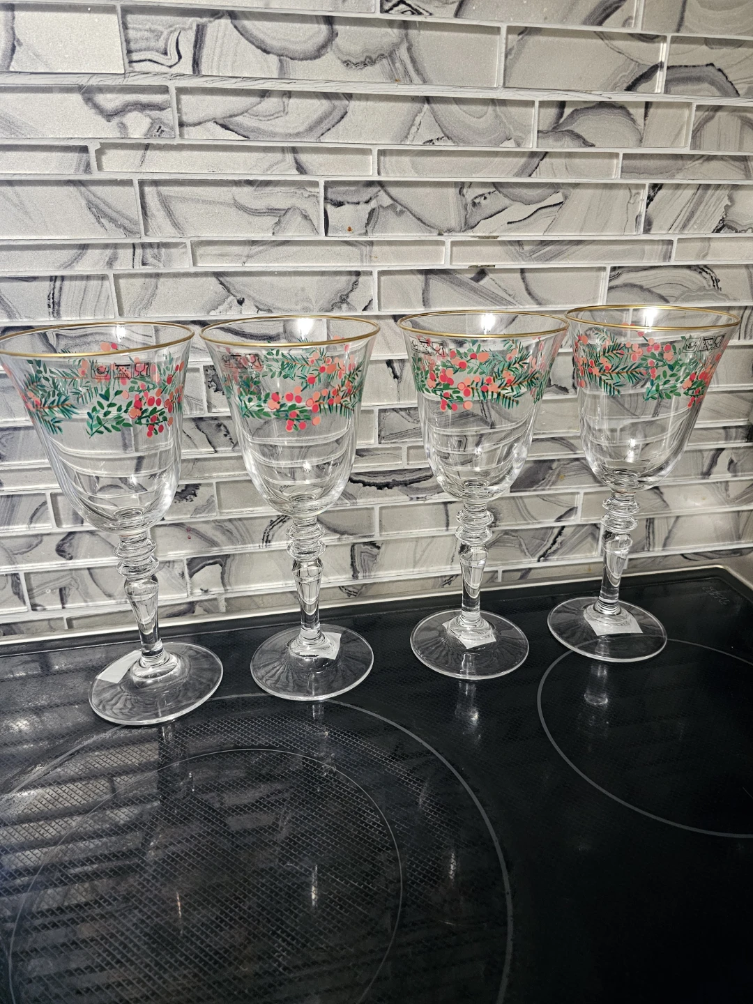 Set of 4 Holiday Pattern Wine Glasses