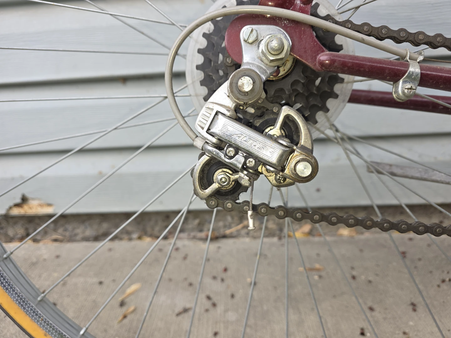 Vintage Free Spirit 12-Speed Road Bike - photo 3