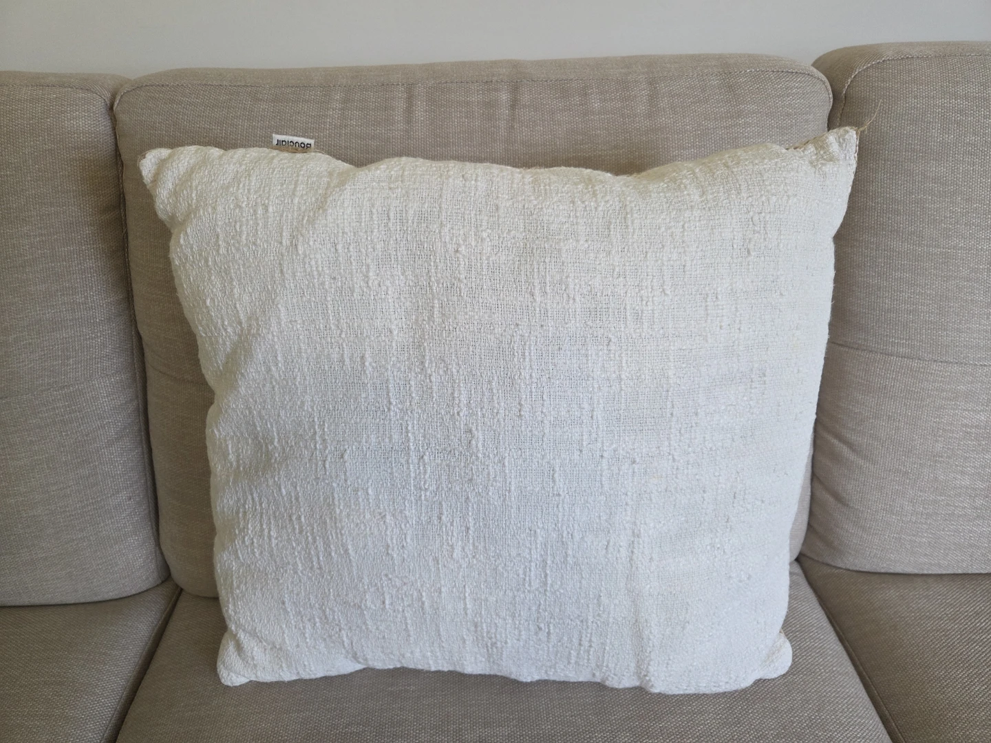 Set of 4 Bouclair Decorative Throw Pillows - photo 4