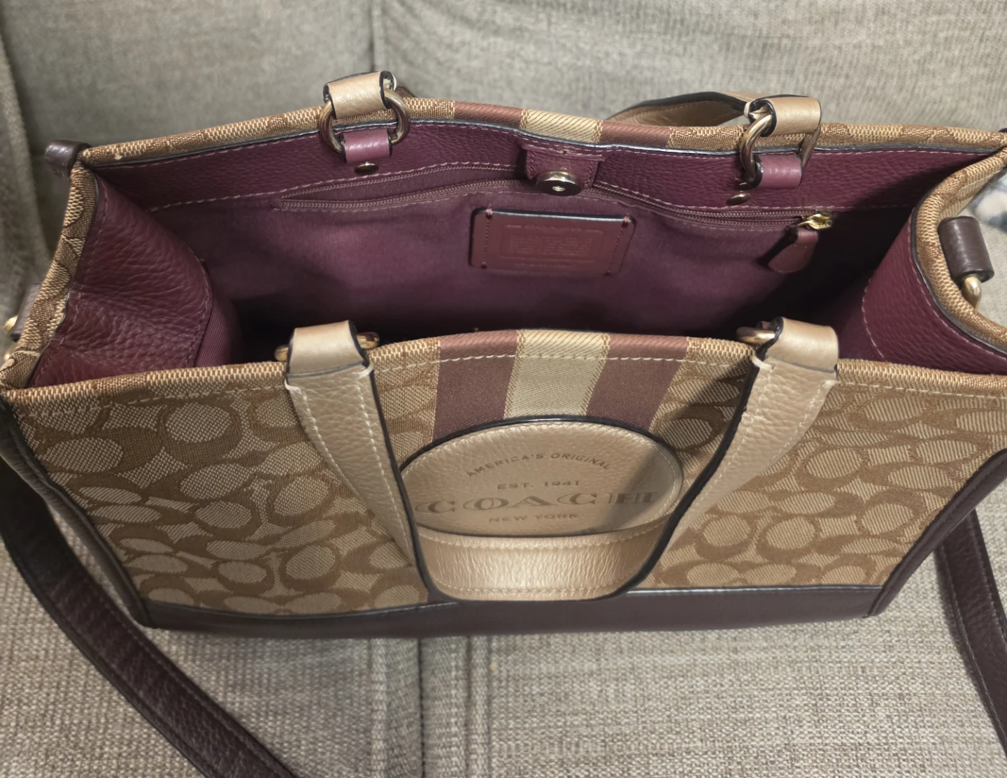 Coach Signature Canvas Tote Bag