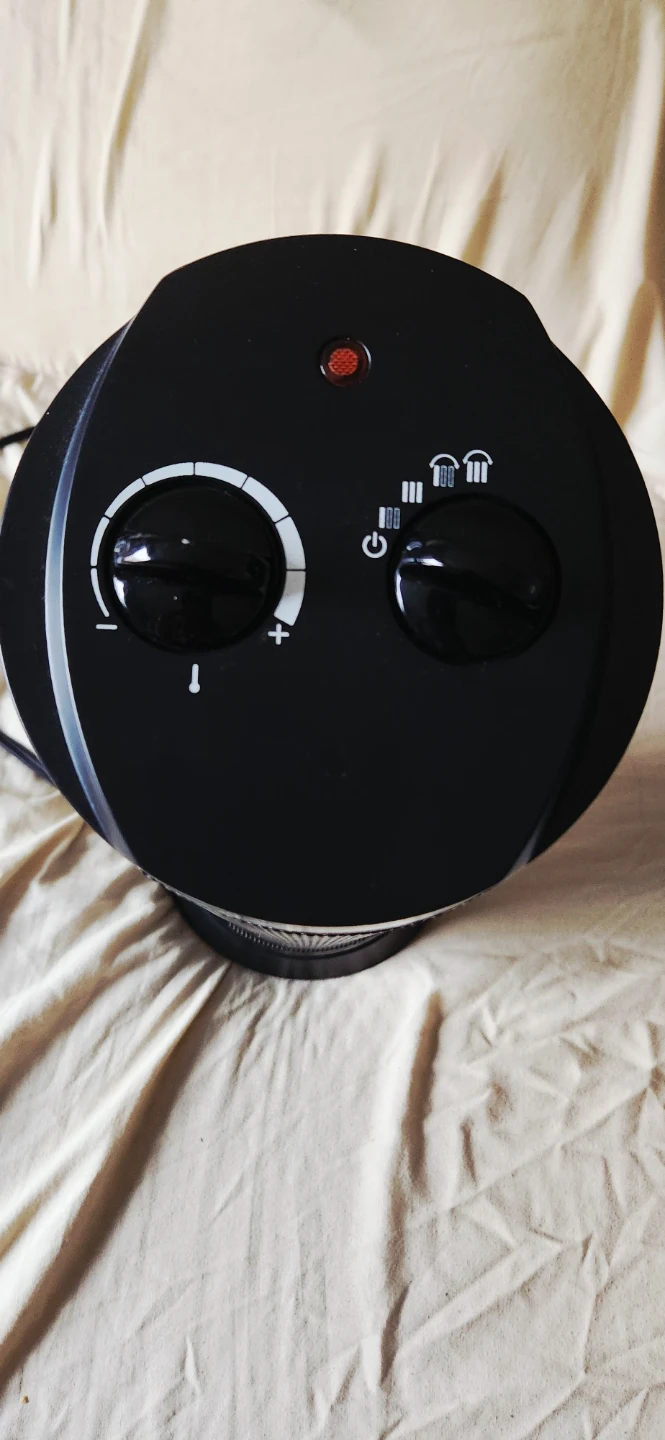Our living Tower Space Heater w/Thermostat - photo 5