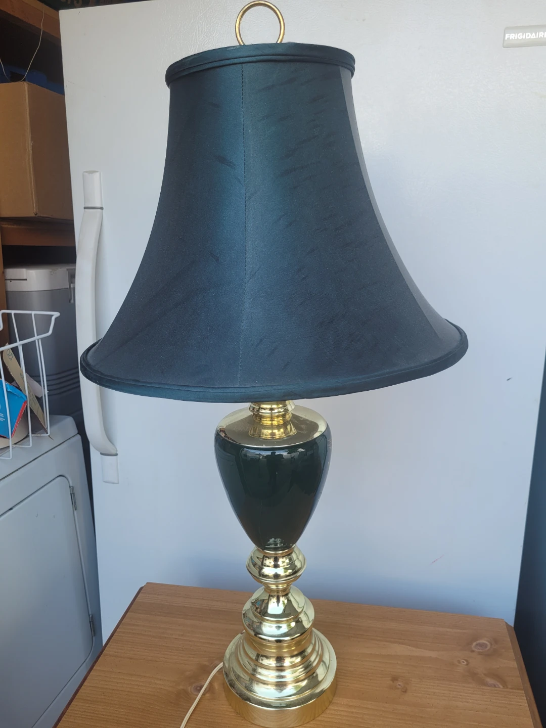 Table Lamp with Dark Green Shade and Gold Base - photo 4