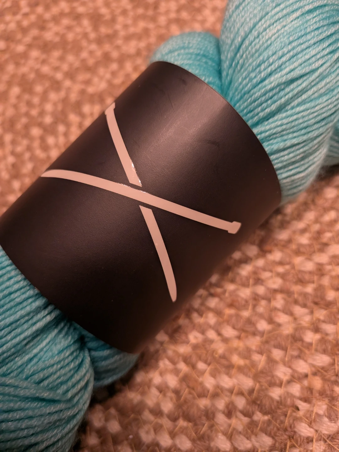 Light Blue Knitting Yarn Skein Tiffany Blue Merino - photo 5