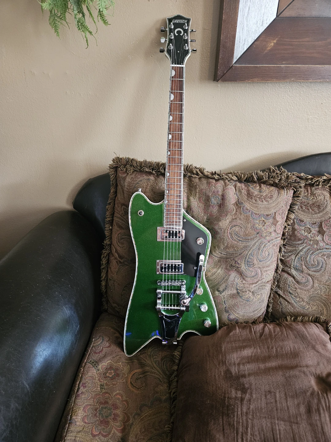 Gretsch G6940 Billy-Bo Jupiter Thunderbird