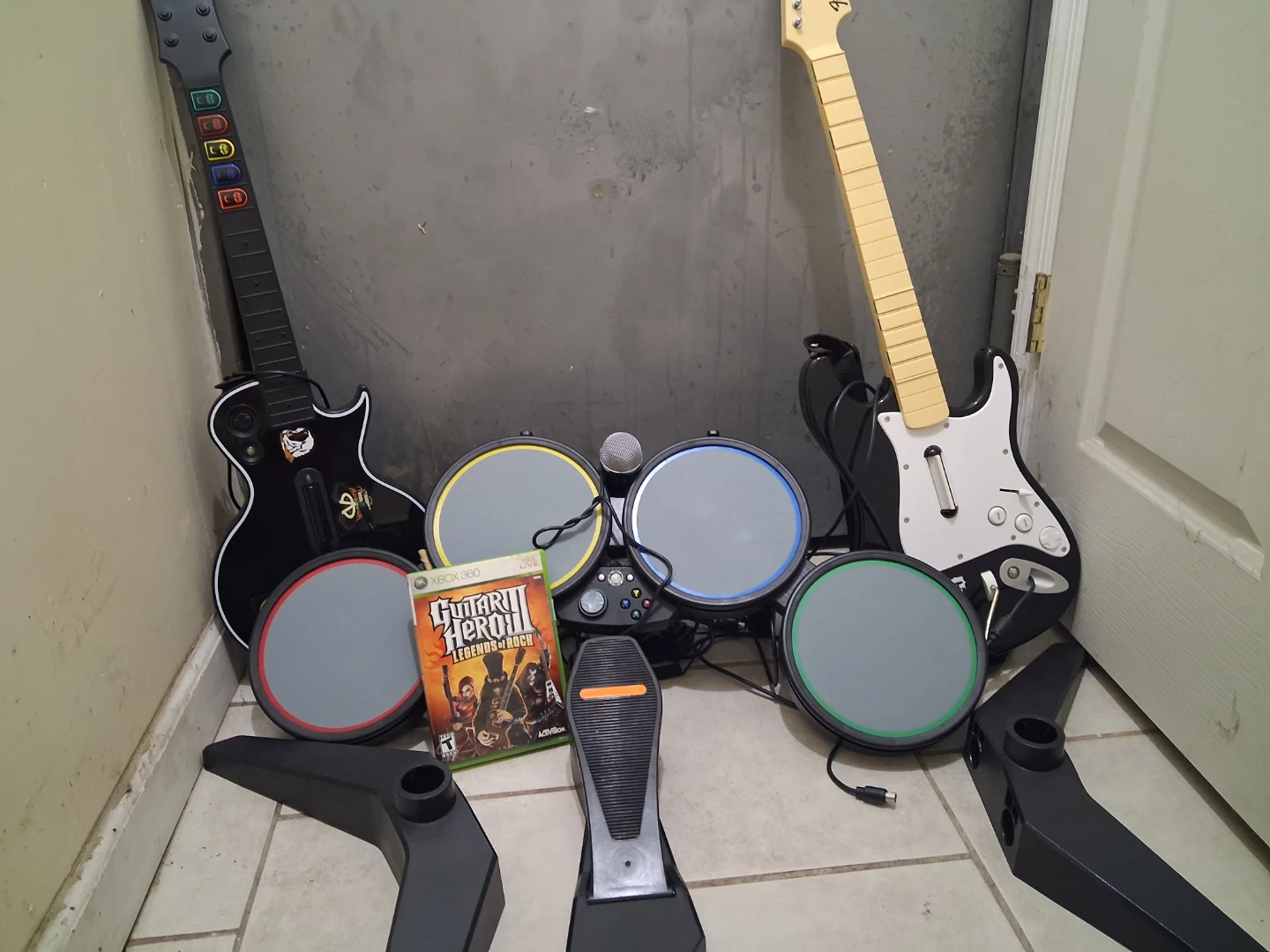 Rock Band Special Edition for Xbox 360 - photo 2