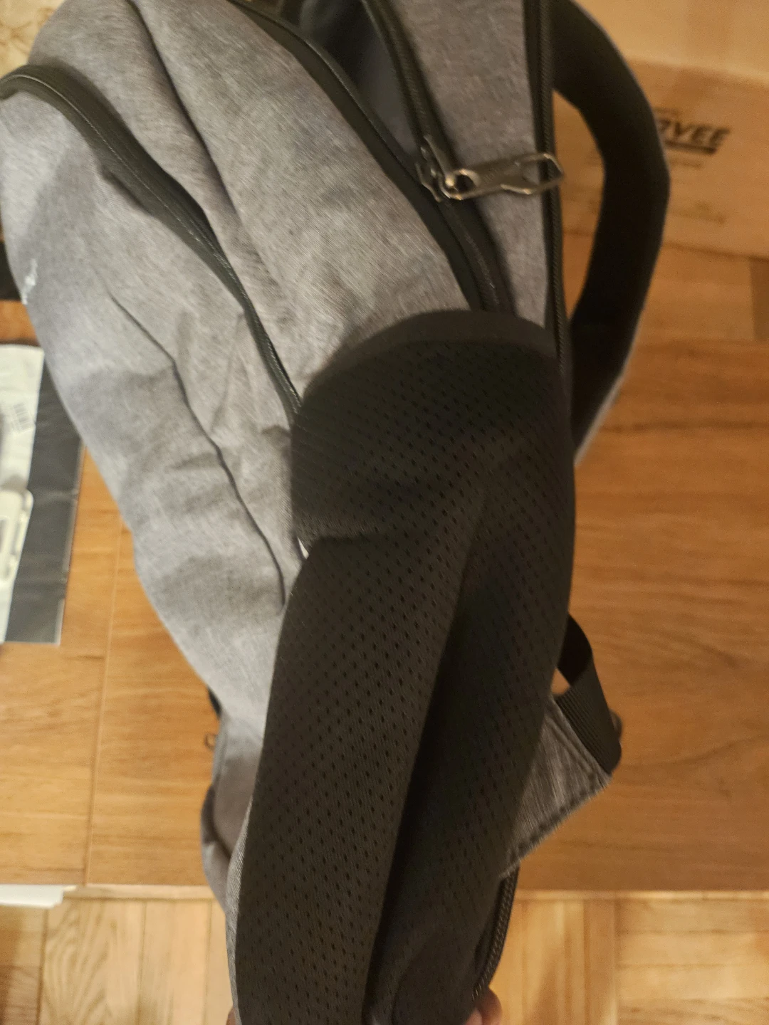 🏈 Tigernu gray travel backpack with USB port - photo 3