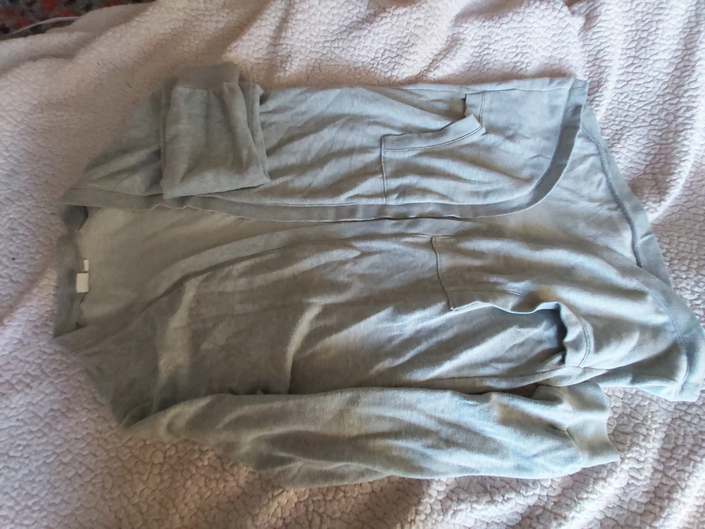 🏈  Clothing and Accessories Lot, alll in 30 - photo 4