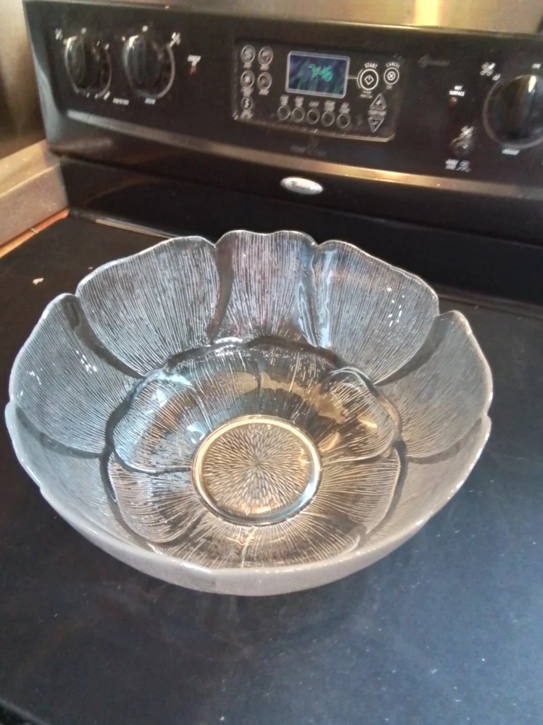 Vintage Arcoroc France "Fleur" Clear Glass 12x6" Deep Punch Bowl - photo 2