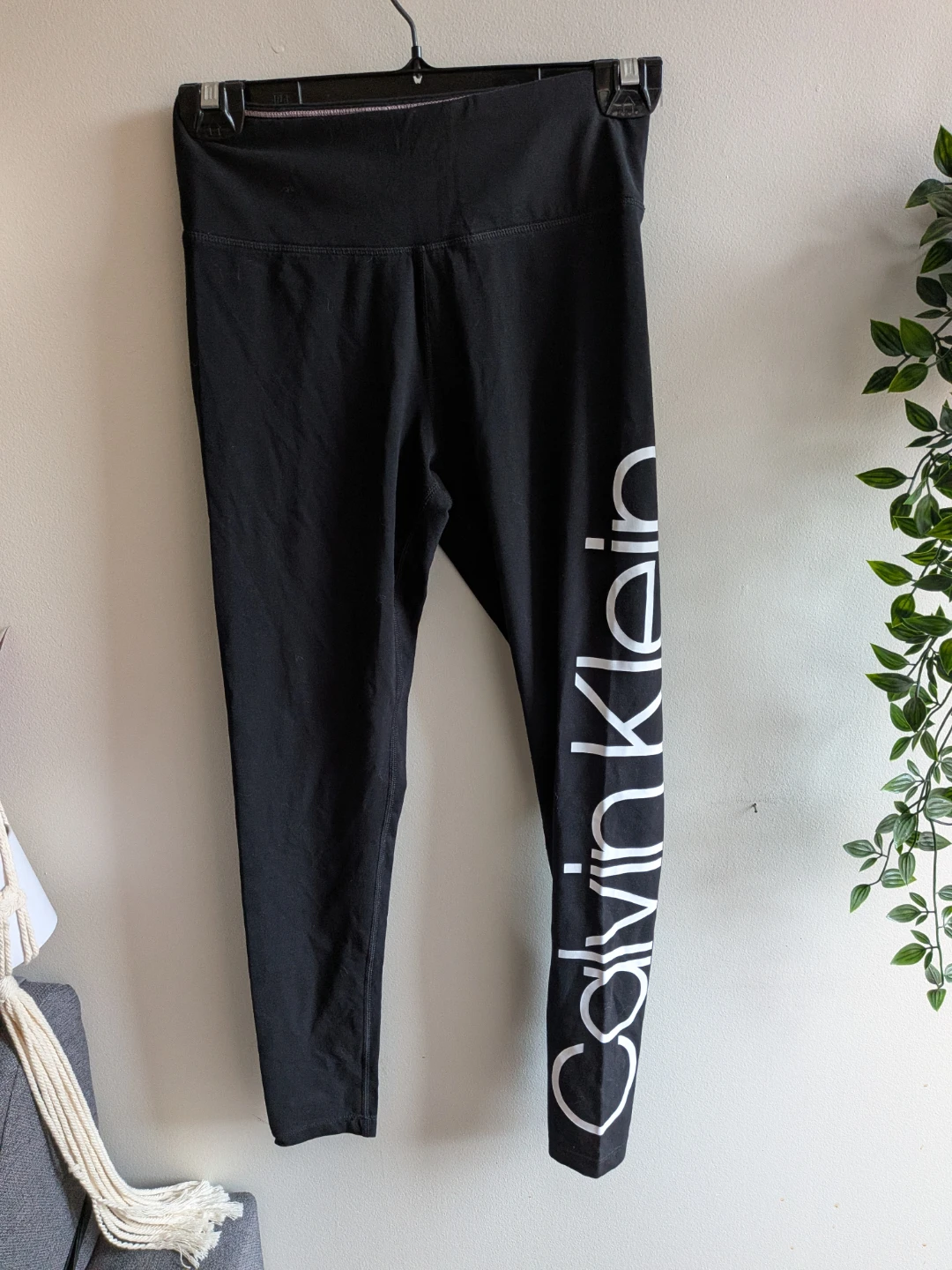 🏈Calvin Klein Performance Leggings in excellent condition