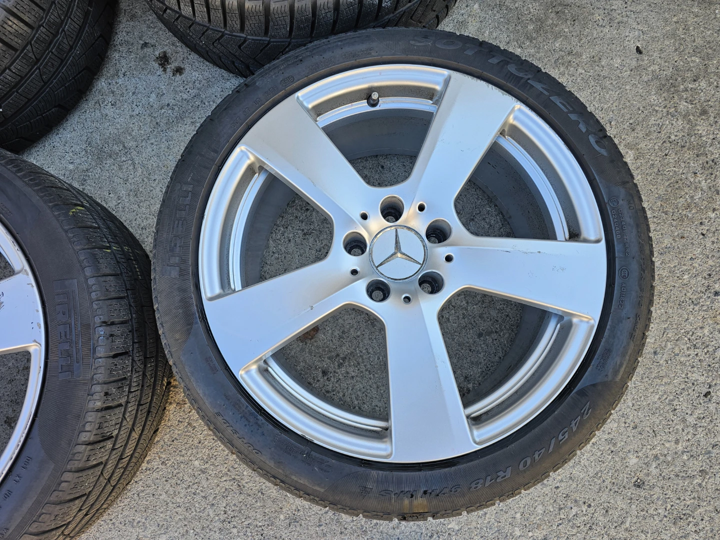 MERCEDES BENZ E-CLASS WINTER TIRES ON O.E.M RIMS 245/40 R18 - photo 4