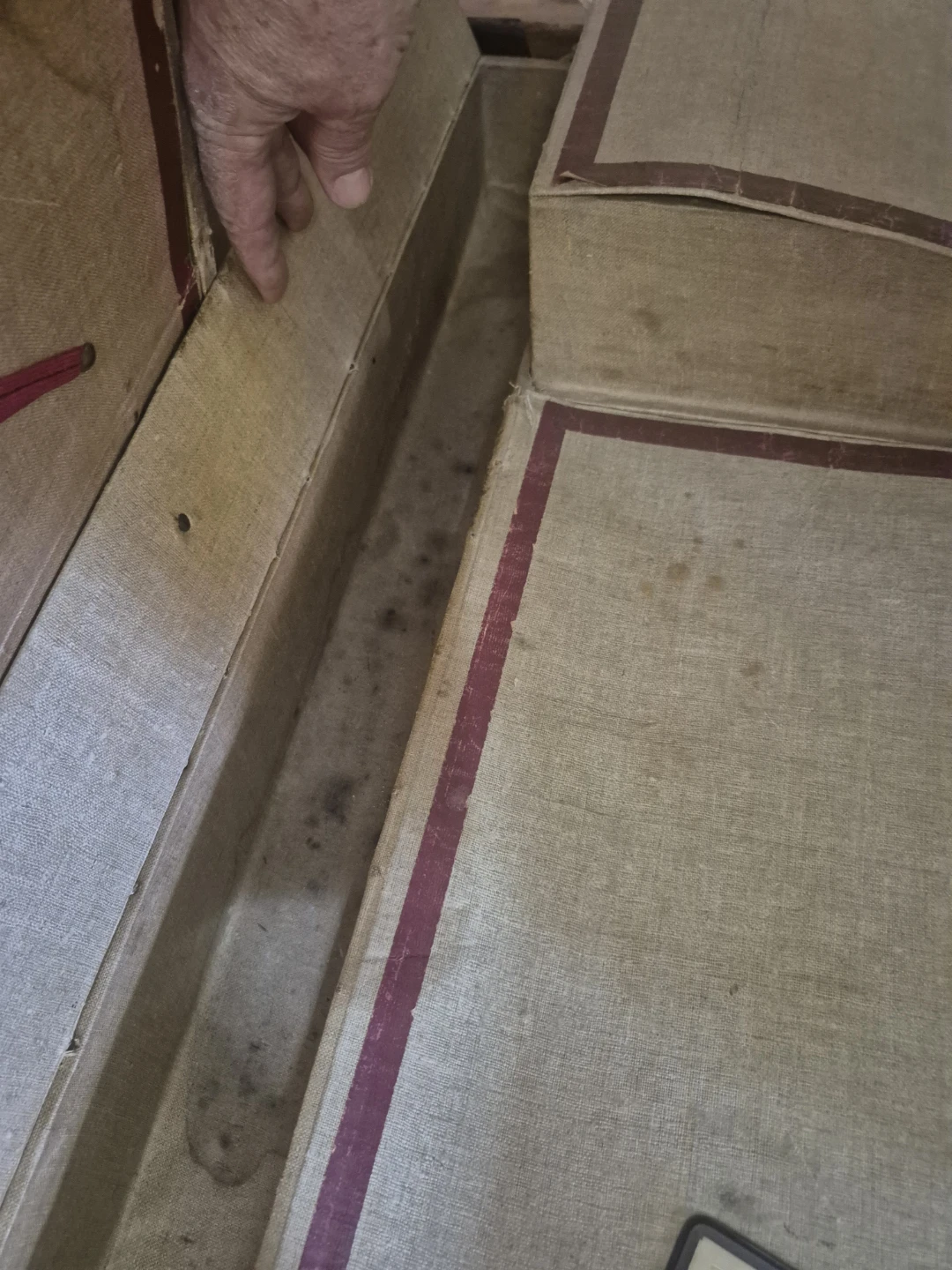 Vintage Storage Trunk - photo 2