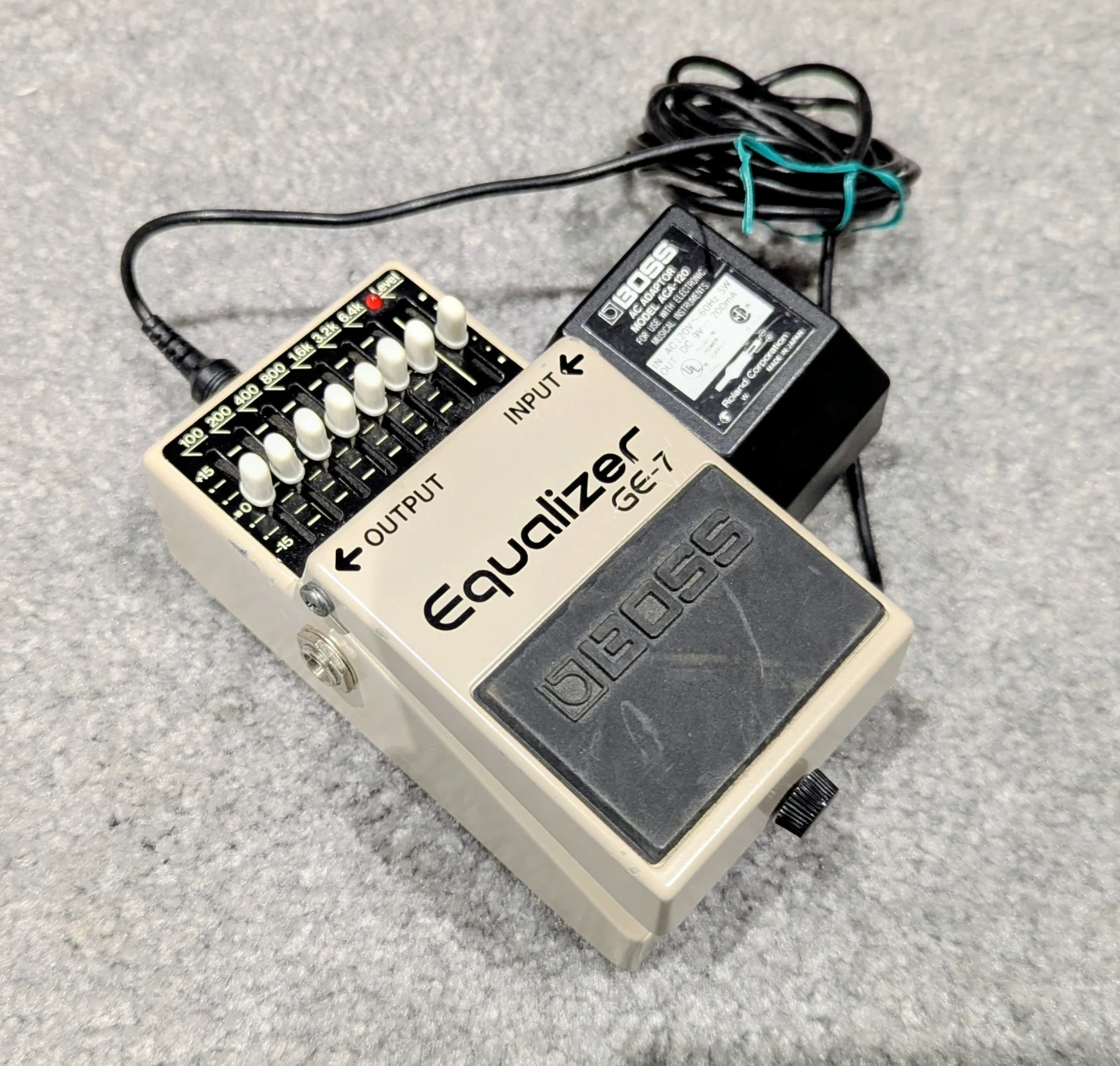 Boss GE-7 Equalizer Pedal with Adapter - photo 2