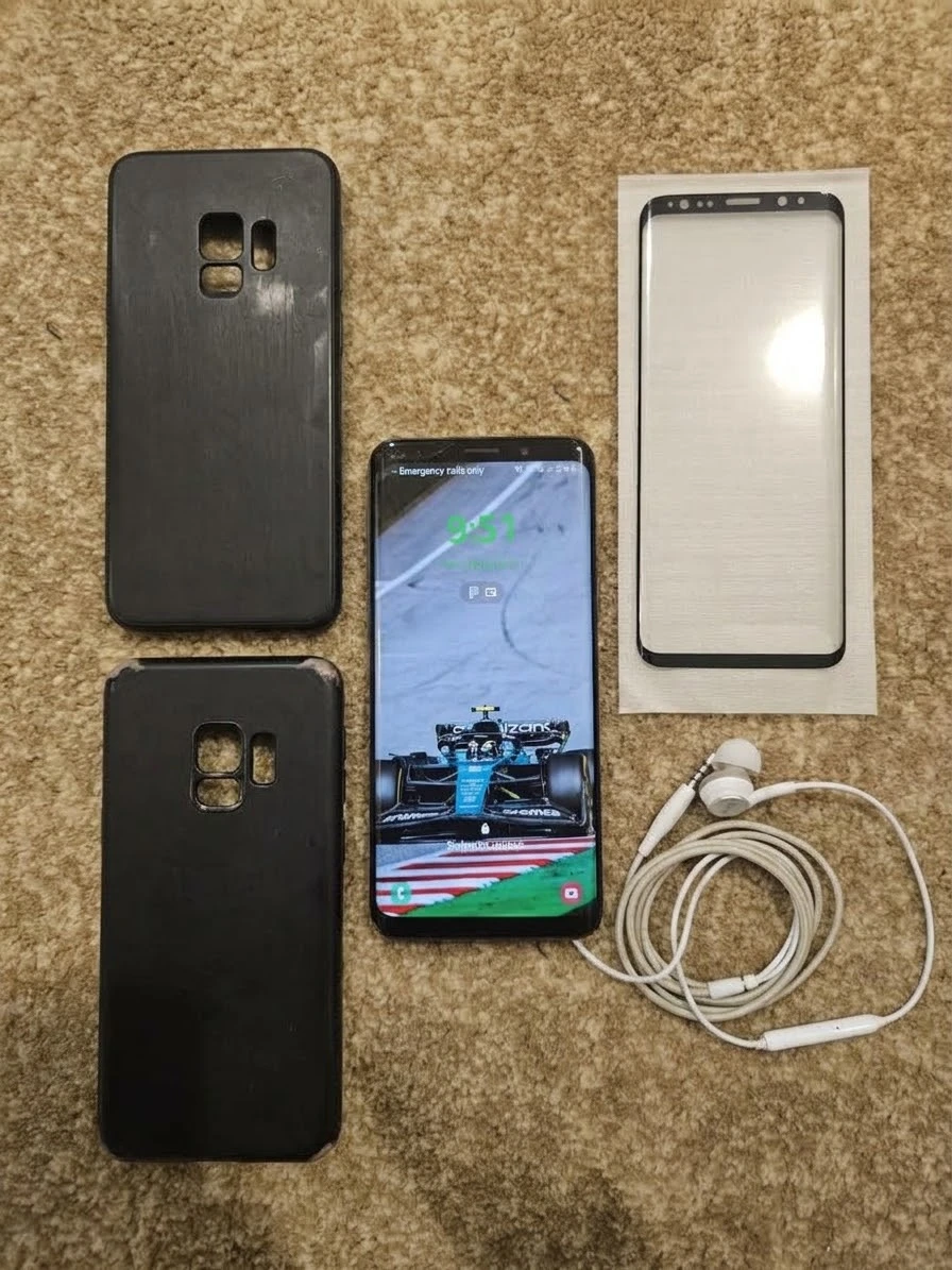 Samsung Galaxy S9 64GB with free accessories