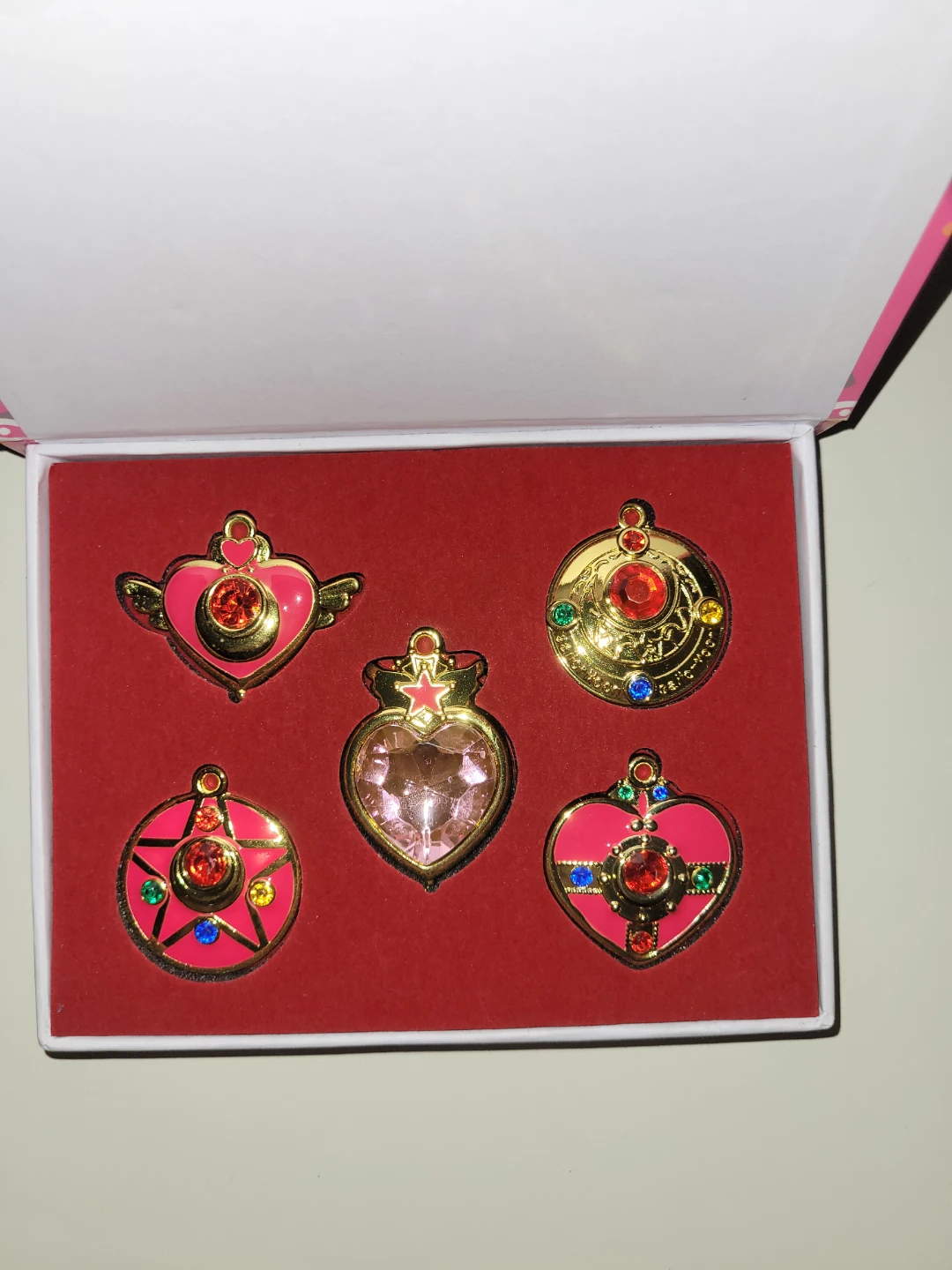 Anime Merch (Attack on Titan, Sailor Moon, etc) - photo 3