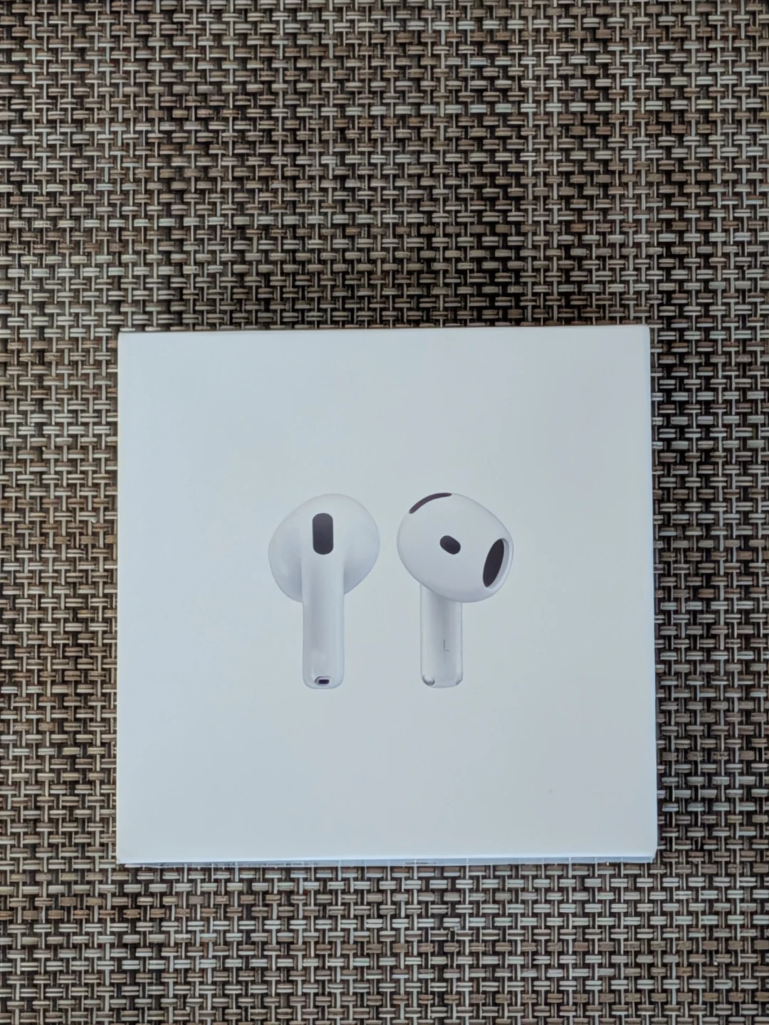 Apple AirPods 4