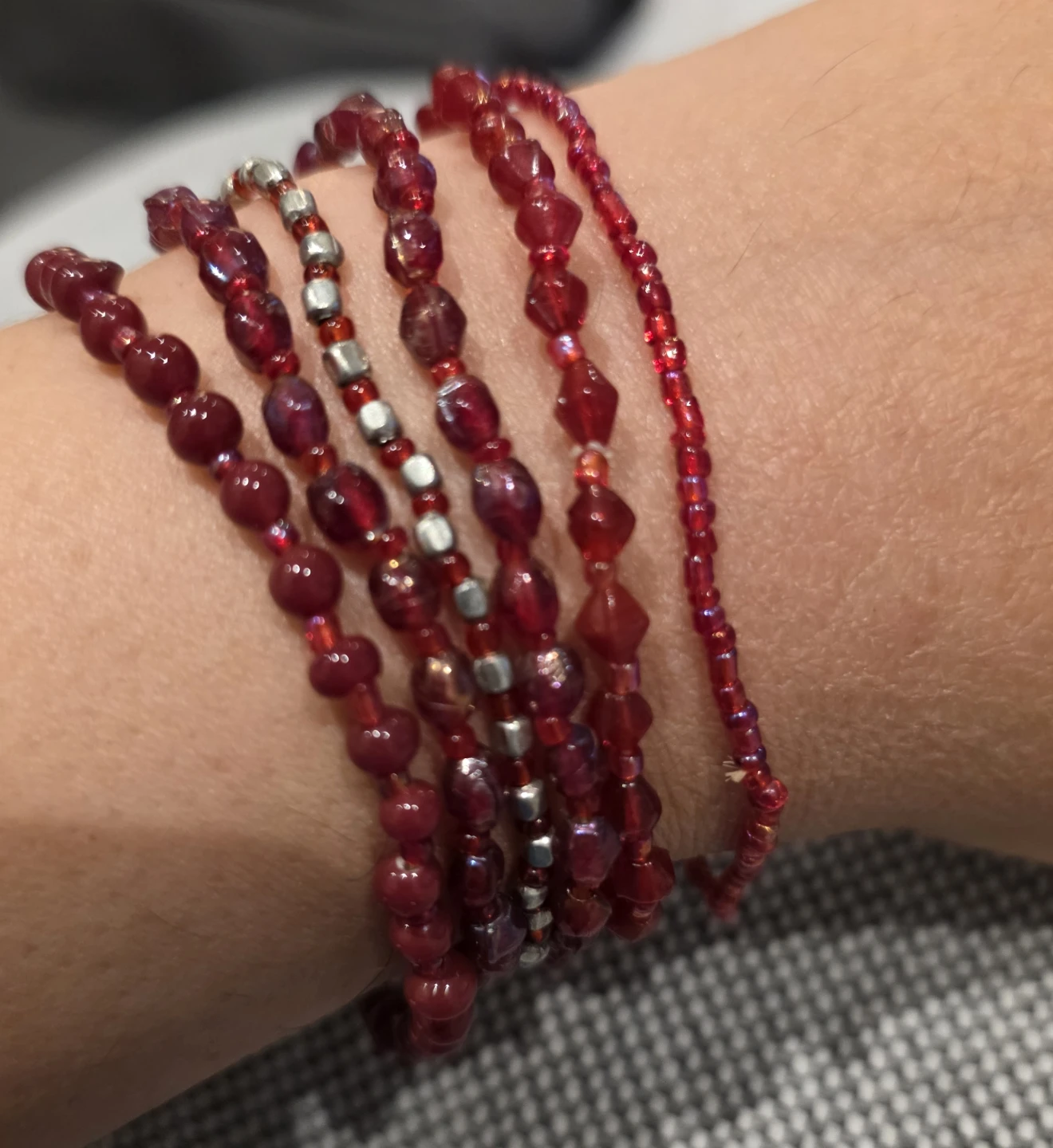 Red Beaded Bracelets - Set of 5 - photo 4